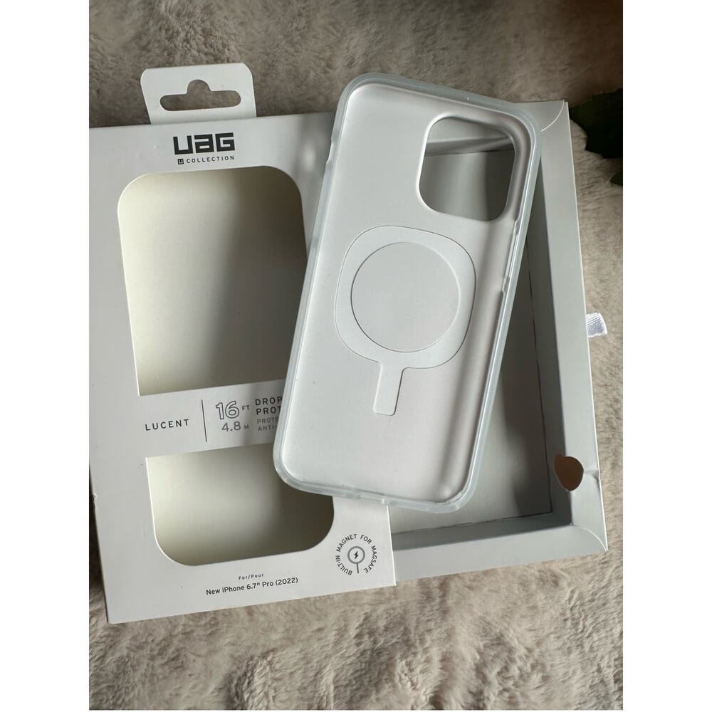 UAG Apple 14 Pro Max Case with Magsafe